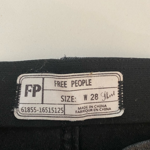 Free People Penny Pull-On Flare Jeans sz 28 - Picture 5 of 5